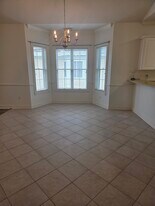 Building Photo - 4821 Luster Leaf Cir