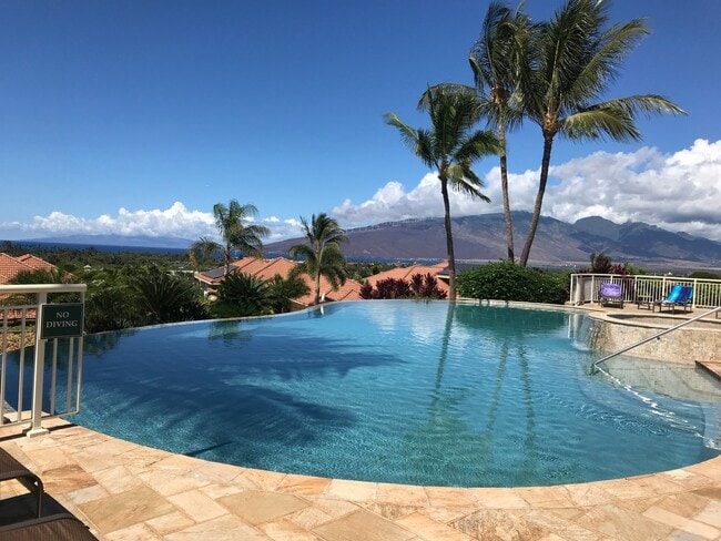 Building Photo - Gorgeous free standing luxury Hokulani Golf Villa fully furnished 3/2.5 for rent