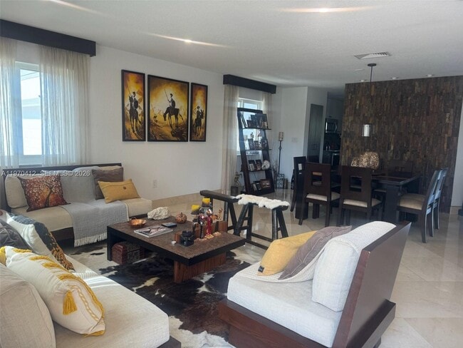 Building Photo - 10973 NW 53rd Ln