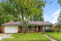 Building Photo - 1806 Alder Dr