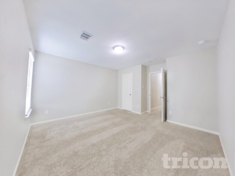 Building Photo - 17530 Greystanes Rd