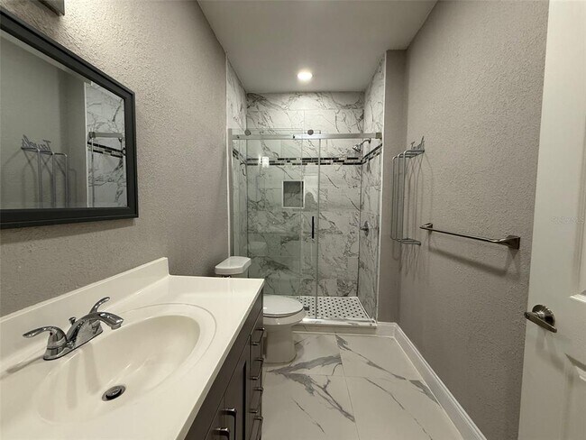 Building Photo - 9258 Lake Chase Island Way