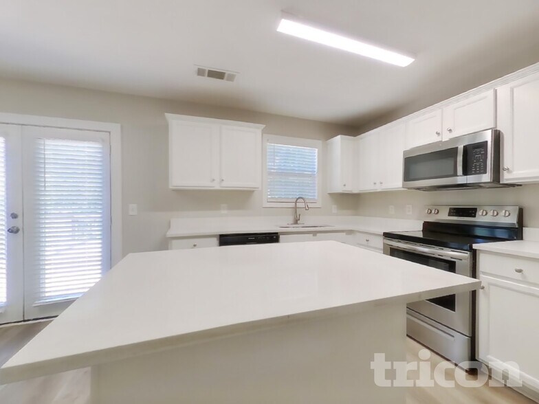 Building Photo - 105 Remington Pl Dr