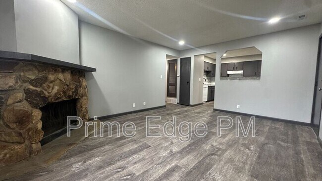 Building Photo - 4521 Madison Ave