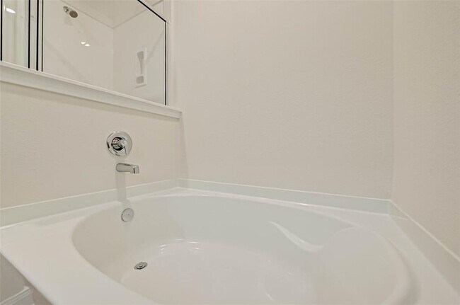 Building Photo - 16131 Kingfield Haven Dr