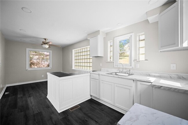 Building Photo - 505 Wylie Ave