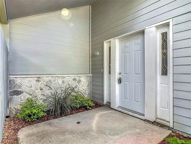 Building Photo - 289 Gull Dr S