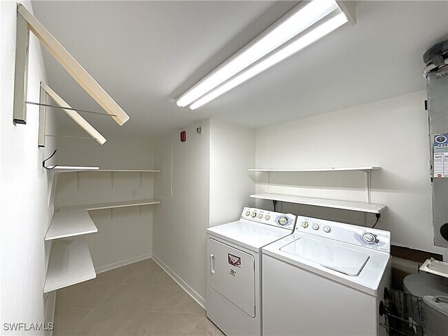 Building Photo - 3002 Sandpiper Bay Cir