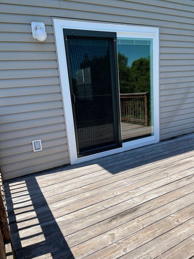 Building Photo - 16858 Hurricane Ln