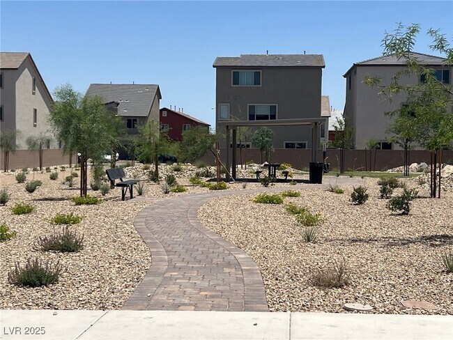 Building Photo - 7550 Quail Rock Ave