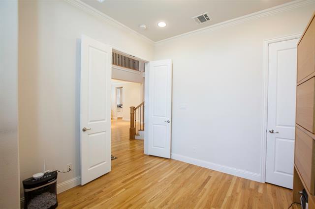Building Photo - 1614 Thoroughbred Ln