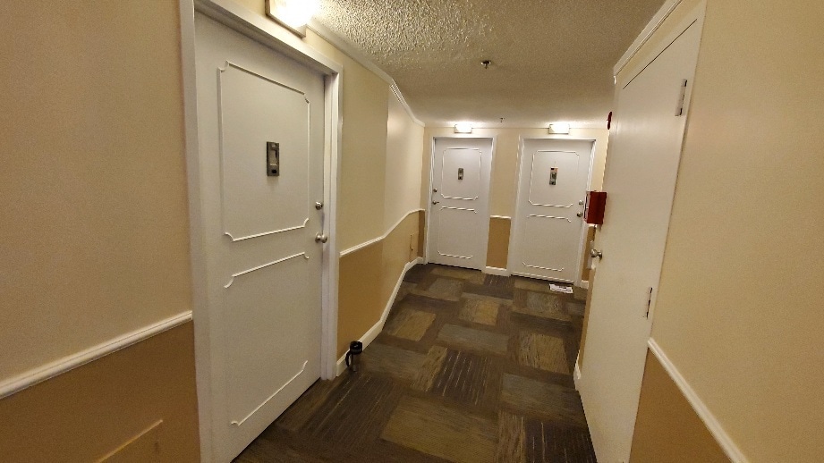 CORRIDOR ENTRY DOOR - 1331 Park Ave SW