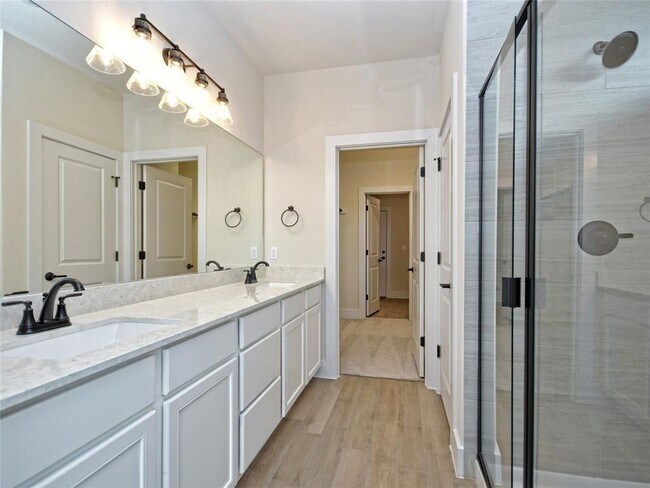 Building Photo - 8509 McKamy Dr