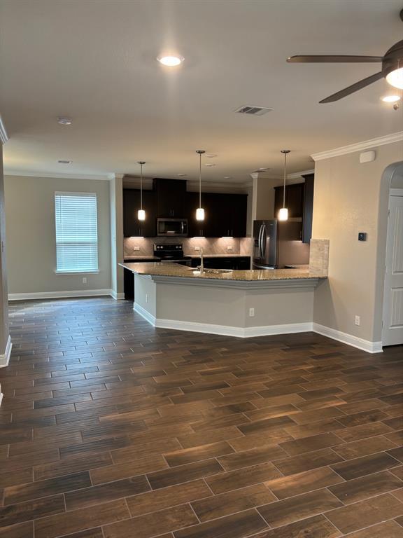 Building Photo - 220 Rocroi Dr