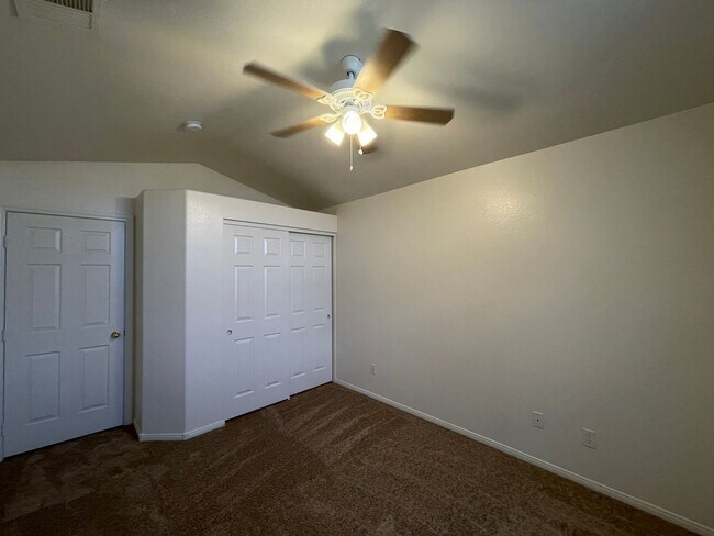 Building Photo - Aspenglen In The Crossing At Summerlin