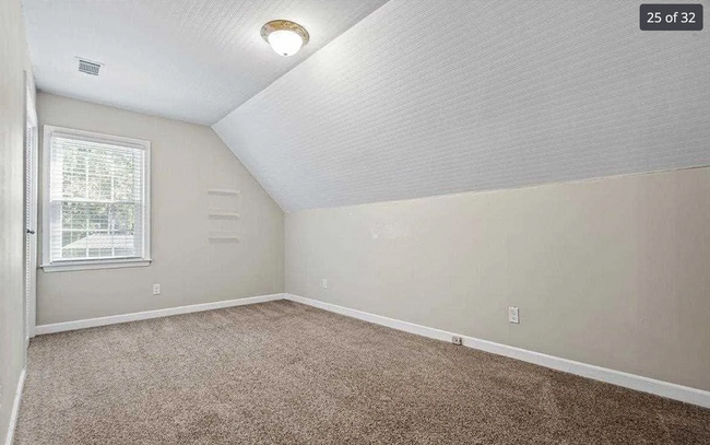 Upstairs bedroom 3 - 1515 Tanglewood Cir