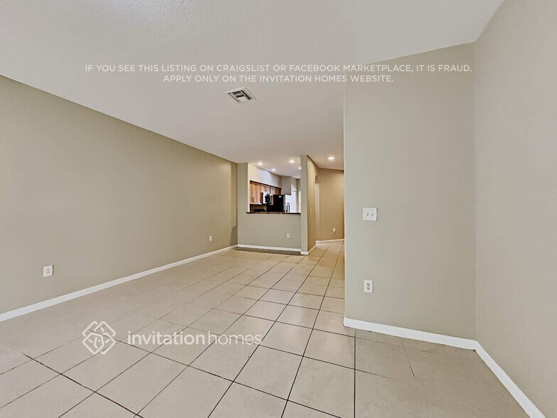 Building Photo - 2518 SW 83rd Terrace