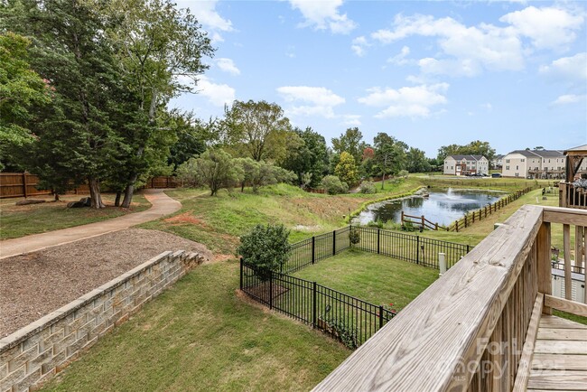 Building Photo - 2523 Grantham Place Dr