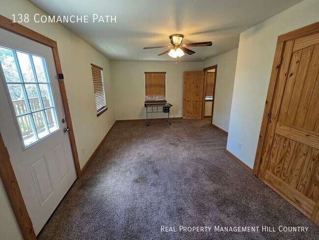 Building Photo - 138 Comanche Path