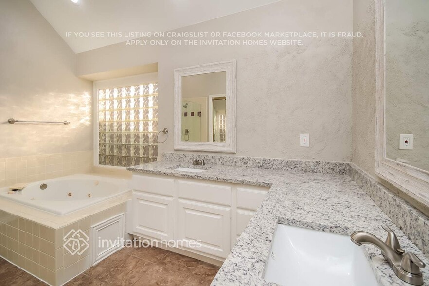 Building Photo - 2821 Alcot Ln