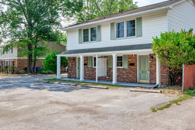 Building Photo - 501 B Ave