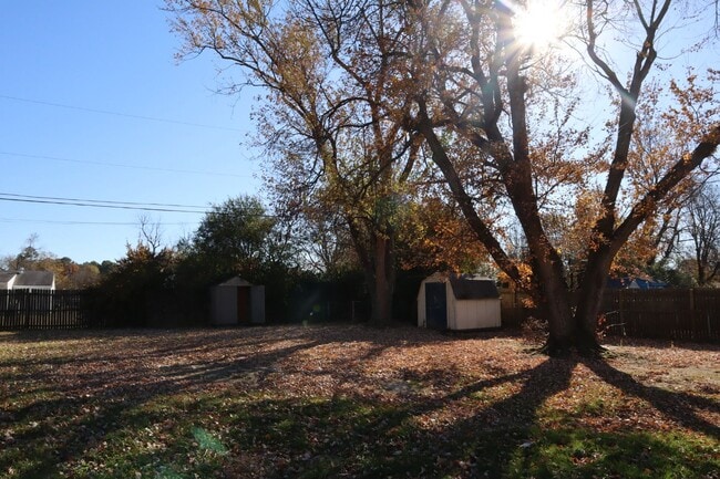 Building Photo - 1815 Convair Ln