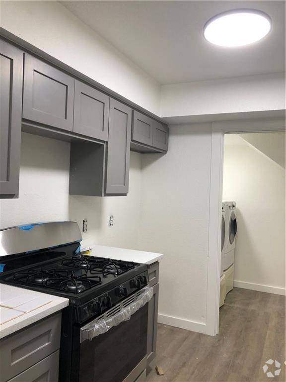 Building Photo - 5903 Cougar Dr