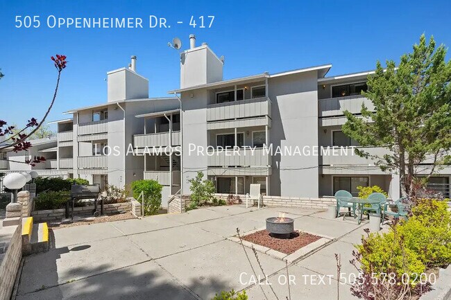 Building Photo - 505 Oppenheimer Dr