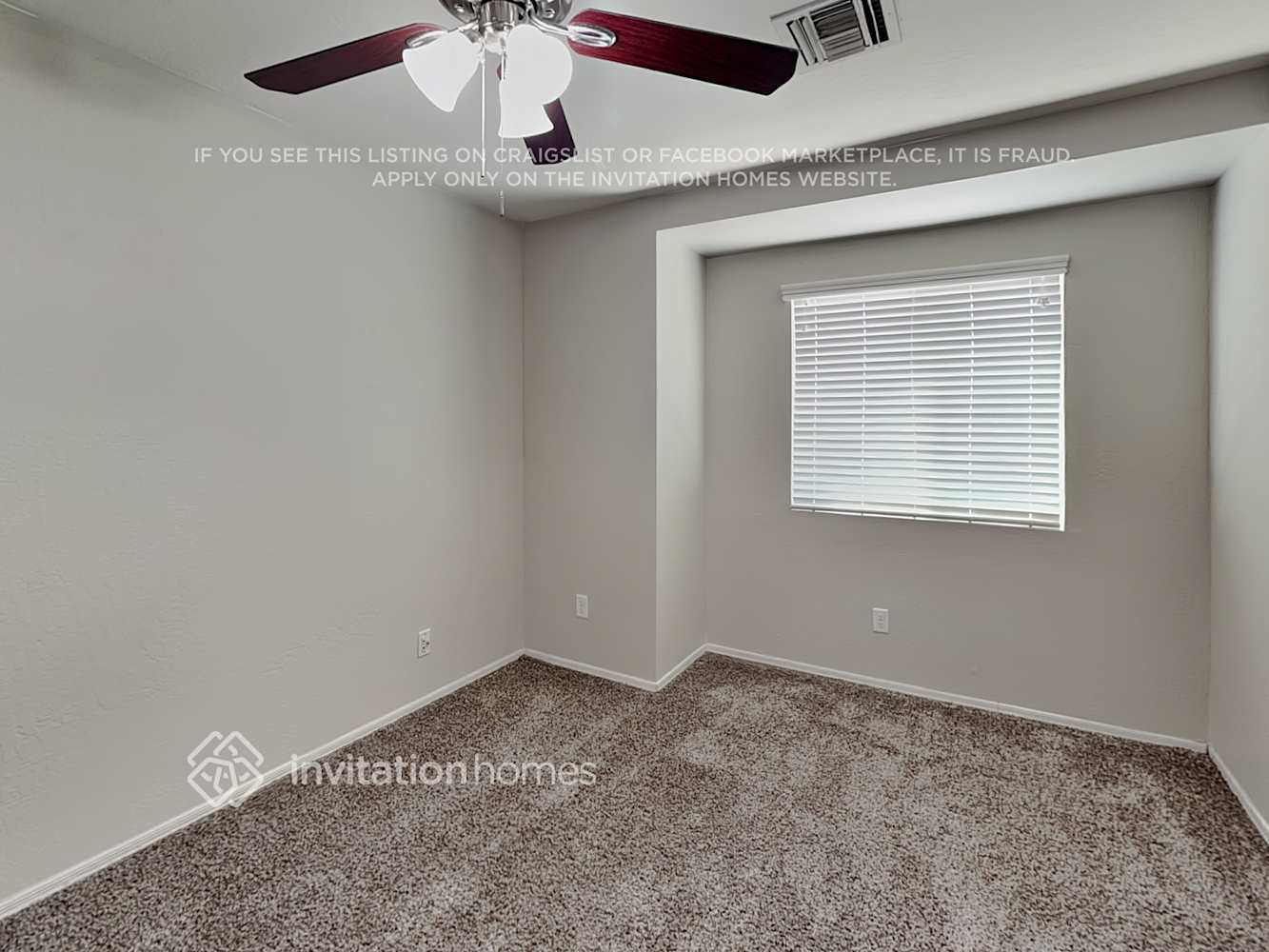 Building Photo - 2366 E Evans Dr