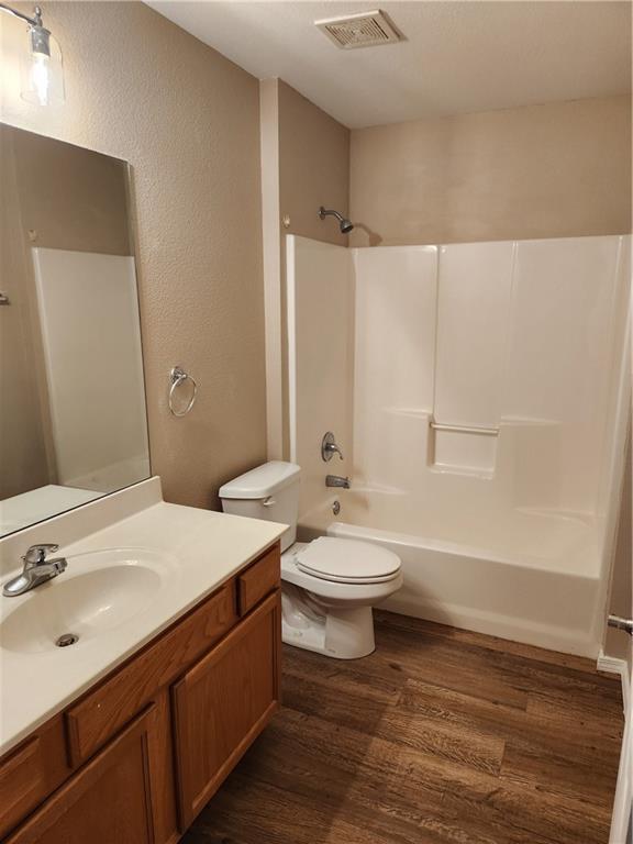 Building Photo - 70 Cranfield Dr