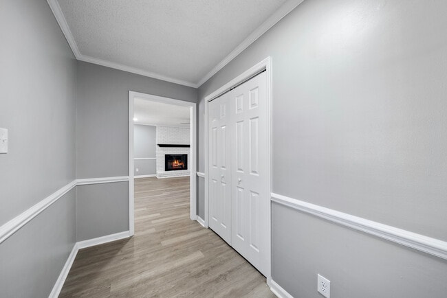 Building Photo - Mayodan