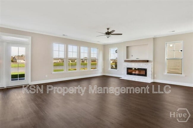 Building Photo - 196 Brickhill Cir