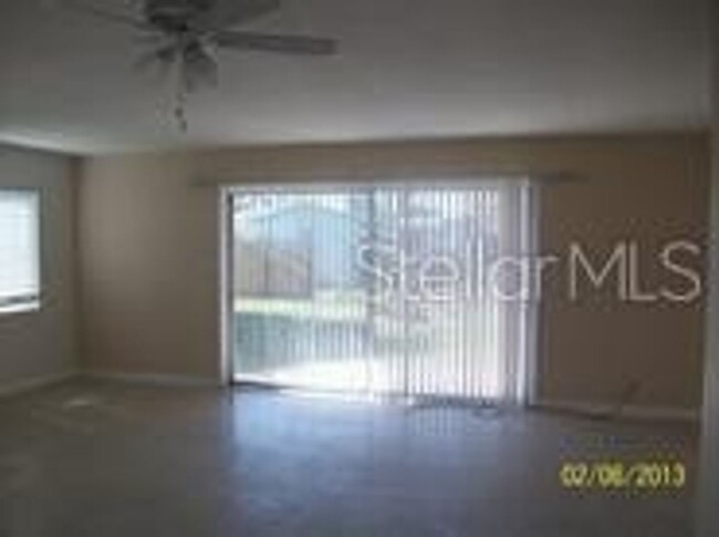 Building Photo - Port Charlotte single family home