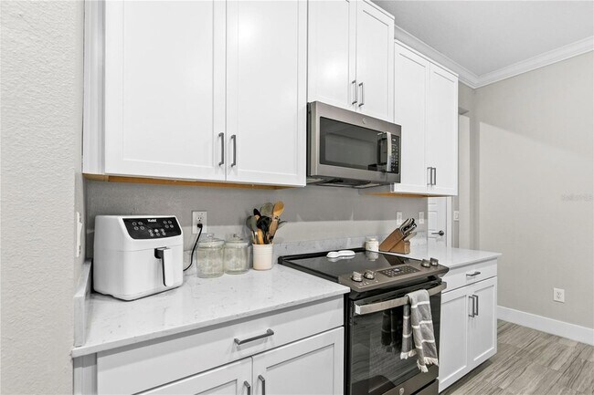 Building Photo - 9890 Red Bay Lp