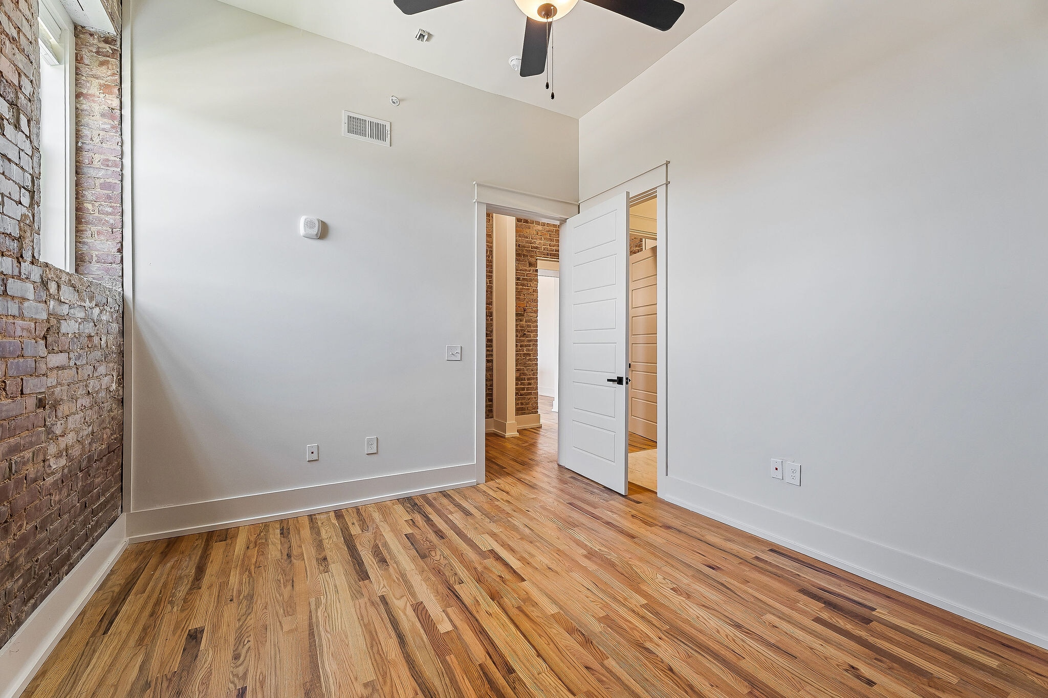 Building Photo - 211 W Colville St