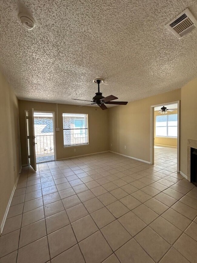 Building Photo - 751 Hammond Manor Dr