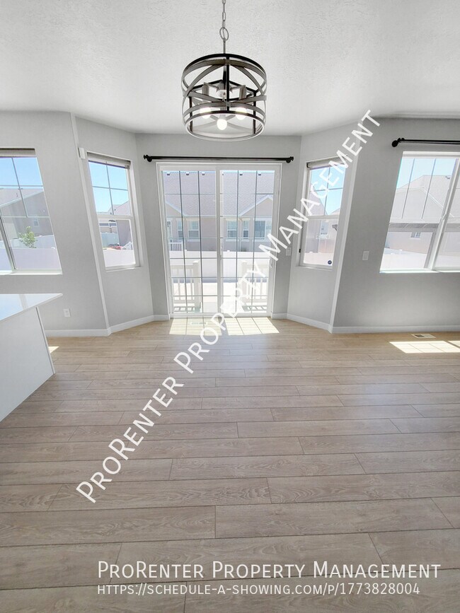 Building Photo - 1509 W 450 S