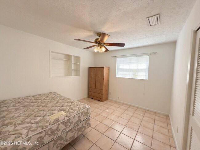 Building Photo - 6723 Cherbourg Ave S