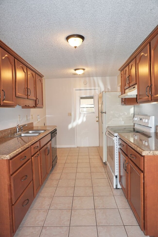 Building Photo - Winter Ridge Condo