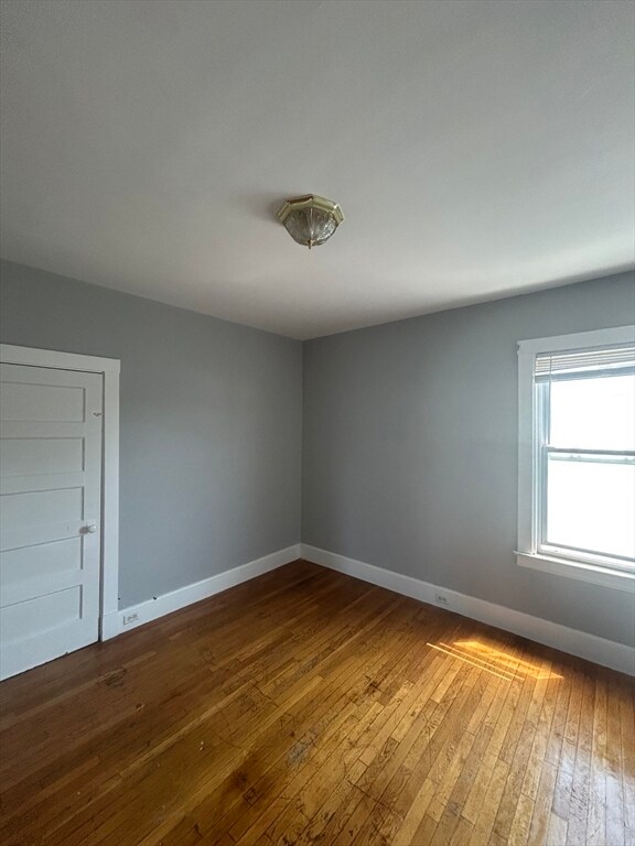 Building Photo - 92 Elliot St