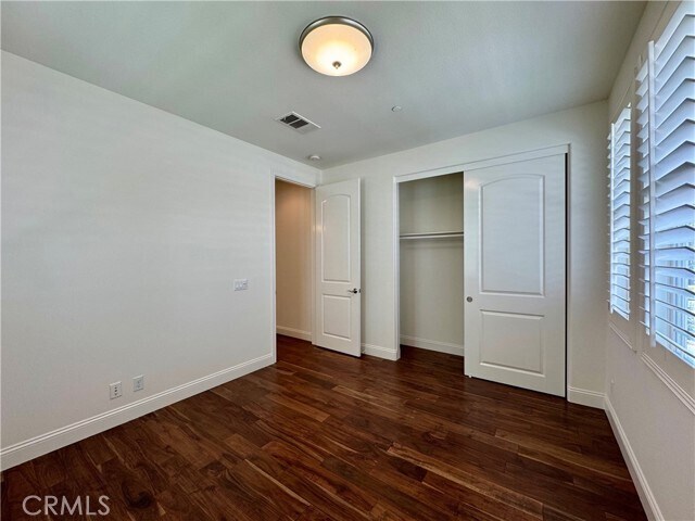 Building Photo - 135 Willowbend
