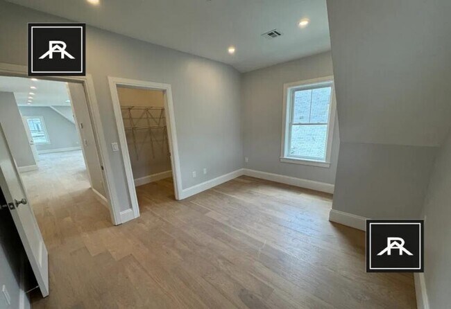 Building Photo - 3 bedroom in Brighton MA 02135