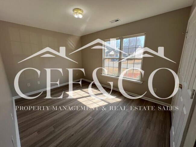 Building Photo - Lovely 3 bedroom 2.5 bath home located in Boiling Springs avaialable!