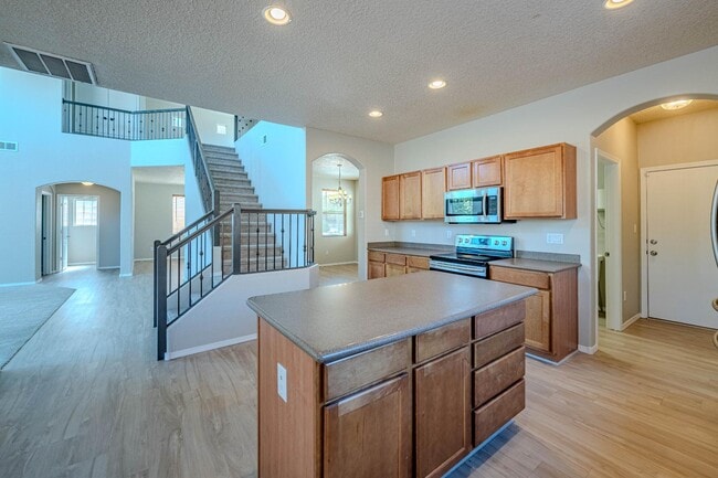 Building Photo - 10532 Coyote Canyon Pl NW