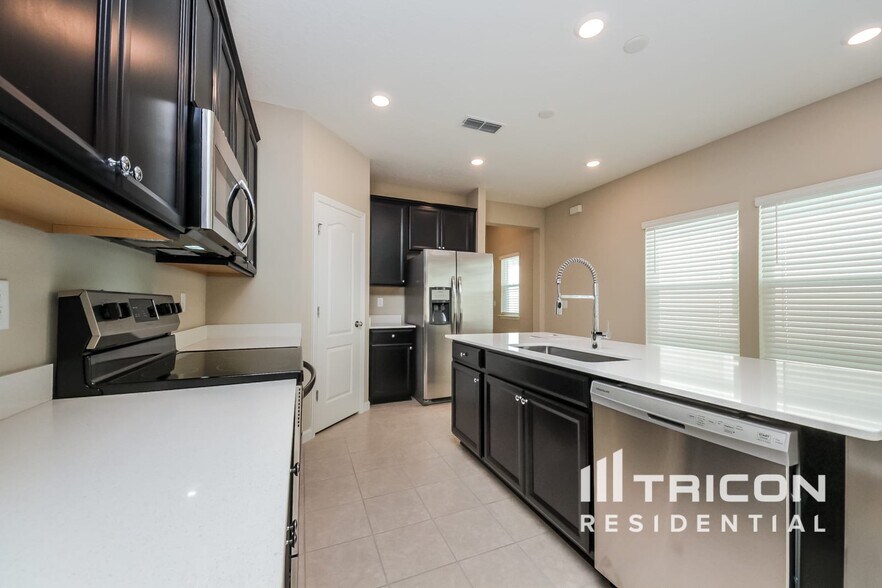 Building Photo - 6486 Longleaf Branch Dr