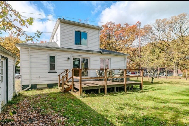 Building Photo - 270 W Glendale St