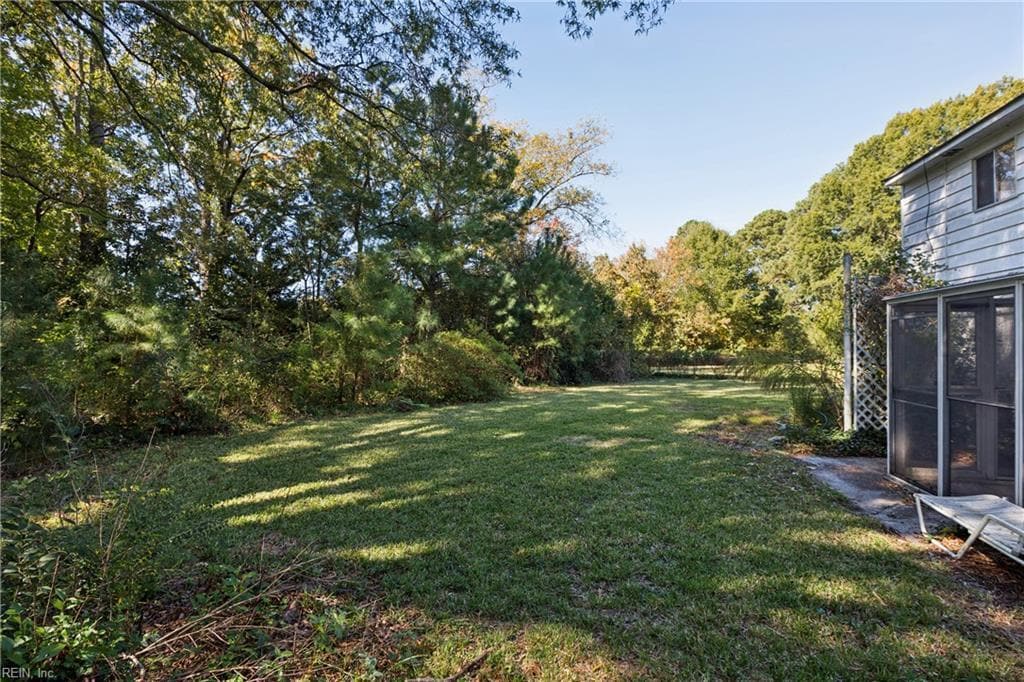 Building Photo - 301 Pepper Mill Ct