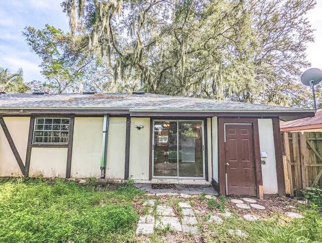 Building Photo - 1339 Eagleview Dr