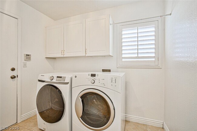 Building Photo - 5864 Rainbow Trout Ct