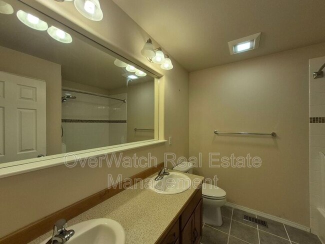 Building Photo - 9178 Eagle River Ln